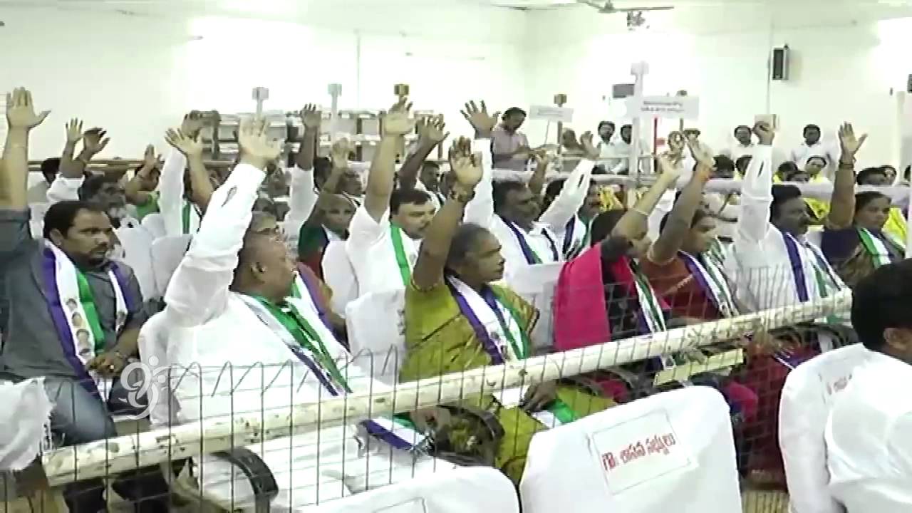 Z P Chairman Elections Turn Violent in Ongole @ Edara Haribabu - 99tv