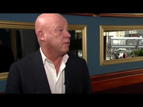 Frits Wester: FWedding servicesm voor Democratie 'wordt factor in Eerste Kamer' - RTL NIEUWS