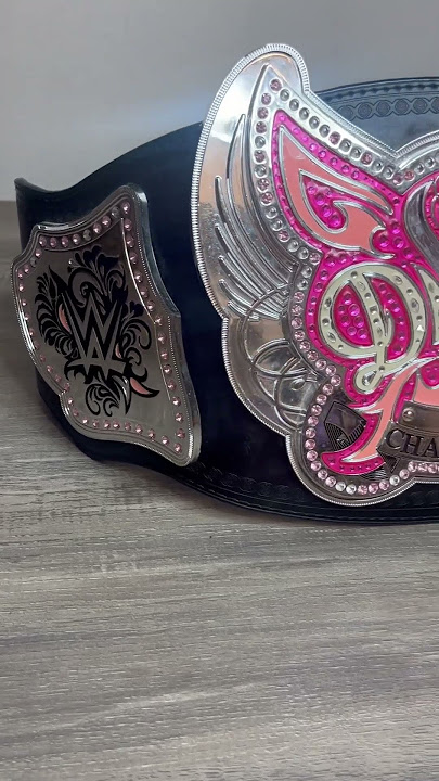 Wwe Divas Championship #wwe #wwebelt #wwedivas #bellatwins #ajlee #nikkibella #paige #briebella