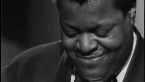 Jazz Icons - Oscar Peterson - Live In 