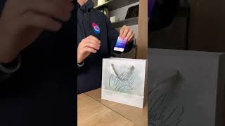 В ID Store Вы найдете идеальные подарки для своих близких 🎁 #iphone #apple #новыйгод2024 #подарокнг