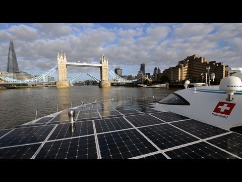 World's largest solar-powered boat docks in London Instructional Video