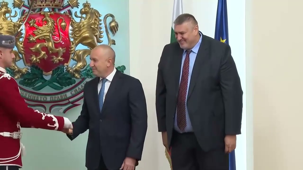 Президентът награди състезателите на националния отбор по волейбол