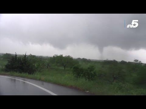 Timelapse shows tornado funnels trying to form in Ellis County