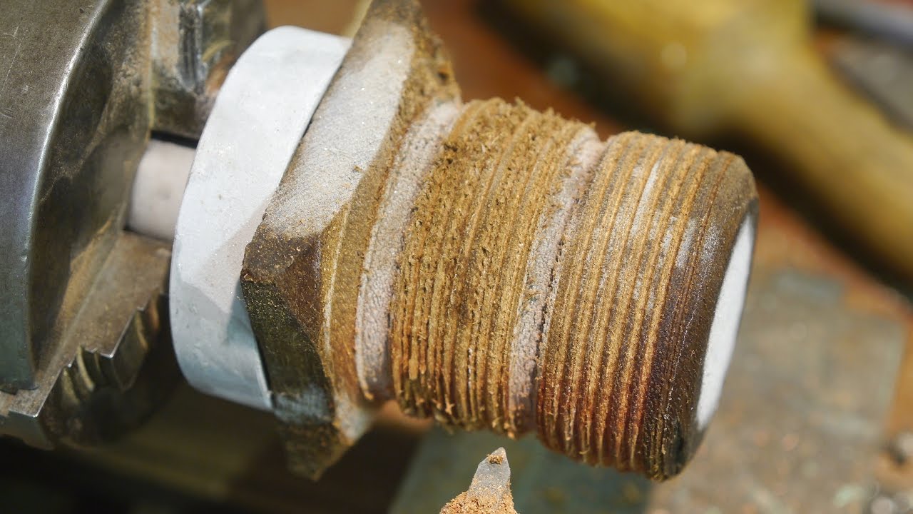 Threading frozen wood - YouTube