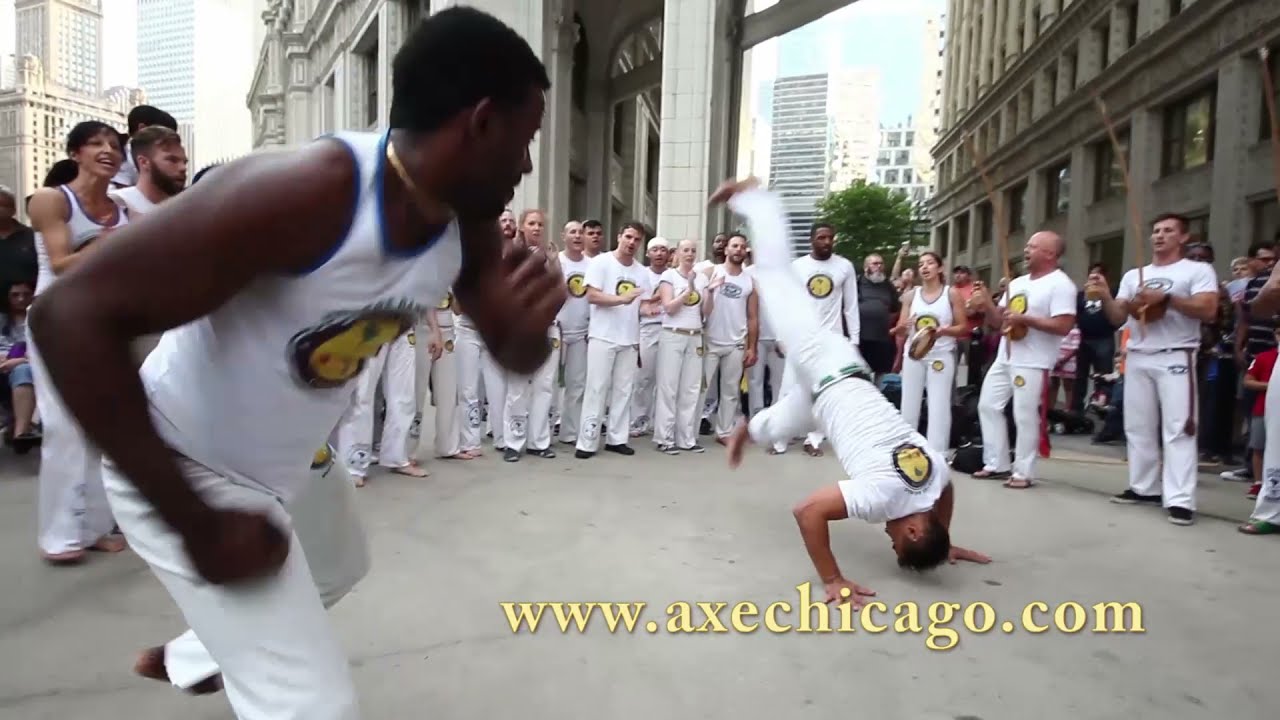 Axé Capoeira Chicago Downtown Street Roda 2019 YouTube