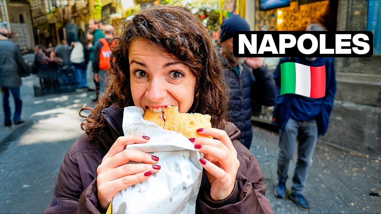 PROBANDO COMIDA CALLEJERA en NÁPOLES 🇮🇹🍕