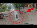 13 Unglaubliche Blitzeinschläge von der Kamera eingefangen