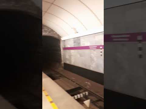 Video: Stanice metra Admir alteyskaya v Petrohradě