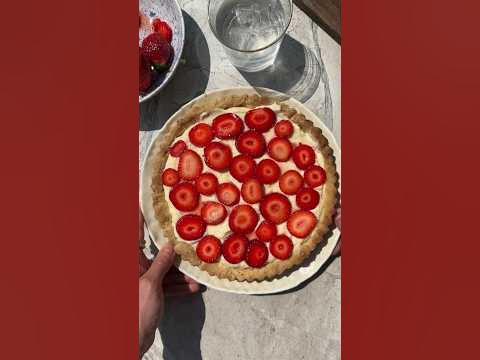 Rozkoszna tarta z truskawkami 🍓 #recipe #baking - YouTube