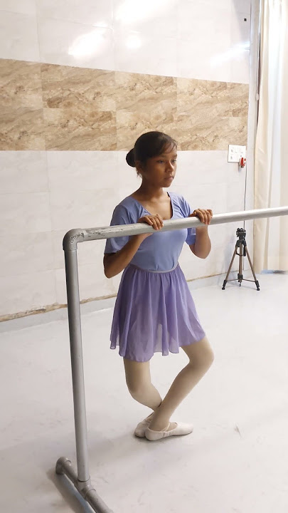 Ballet Class #balletlessons dance training