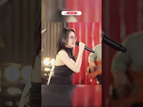 ARLIDA PUTRI FT DIKE SABRINA - IKAN DALAM KOLAM(Lyiric official vidio)