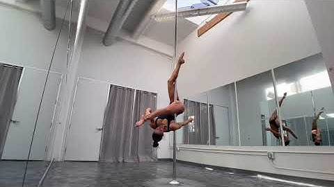 How to do a Jade Split - Pole Dancing by ElizabethBfit