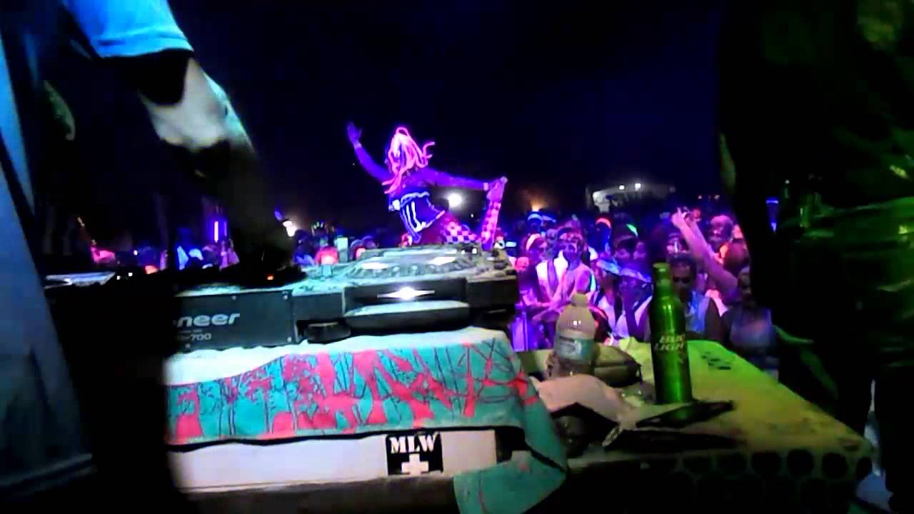 COLOR FUN FEST - back stage view 2!!!