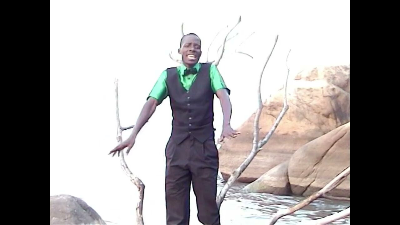 Msalura CCAP Nursery Choir Ndifuna ndione
