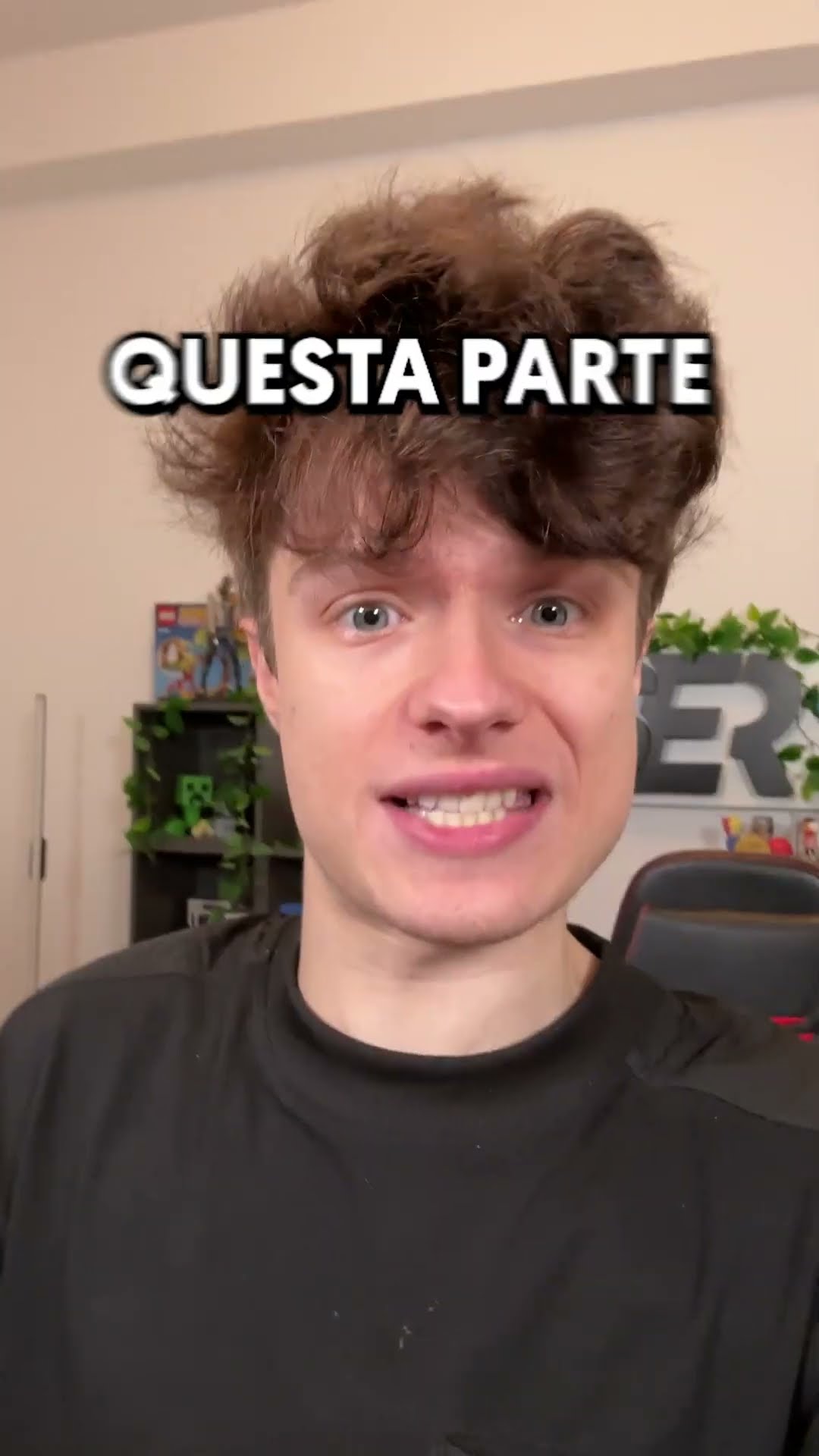 NASCONDINO MA CON I NOSTRI CORPI
