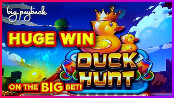 HUGE on Circus Frenzy Strongman Sam Slots!