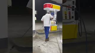 Shell Gas Station… Exterior Pressure wash. screenshot 2