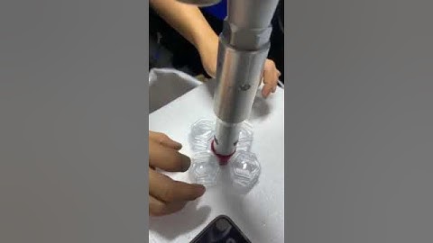 Injection runner gate ultrasonic nozzle vibration drop machine  #ultrasonic vibration drop#sonic