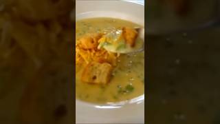 VELVEETA BROCCOLI CHEESE SOUP 😋 So YUMMY 😍 #shorts #short #food #soup #recipe