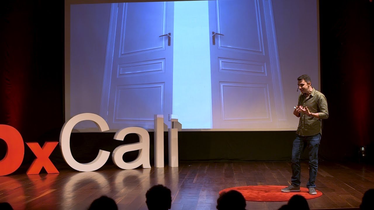 El bilingüismo como transformador de vida | Manolo Constain Villa | TEDxCali