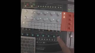 This Vinyl Sampling Technique on Seqtrak Is Insane #beatmaking #seqtrak #tutorial