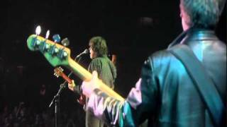 Video thumbnail of "Gary Moore - Jailbreak (Tribute to Phil Lynott) [HQ] [2/10]"