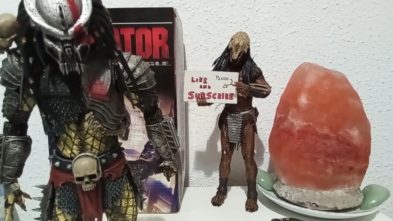 NECA Ultimate Scarface Predator review + custom scarless head