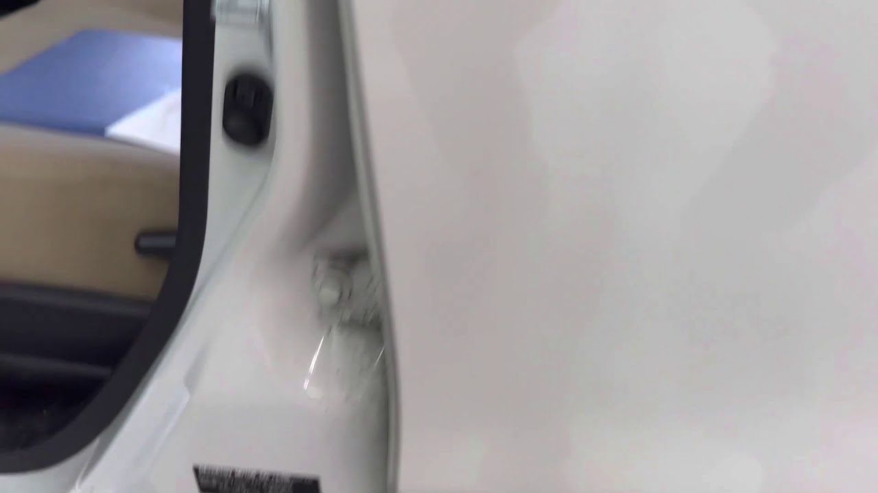 ダイハツ ミラ カラーコード表示箇所 Youtube