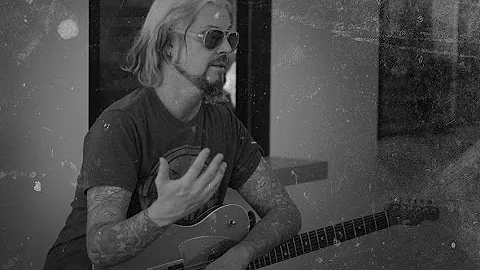 zZounds.com: Guitarist John 5 on his relationship with Fender Telecasters