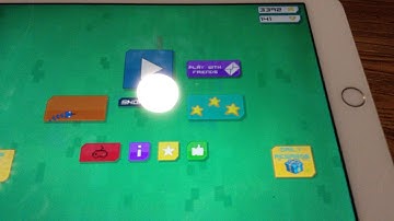 I play with my friend pixel sword fish.io(part one)