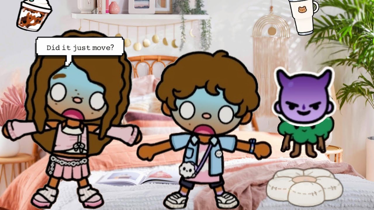 The creepy 😳 toy ||* WITH VOICE *|| Toca boca Role-play.