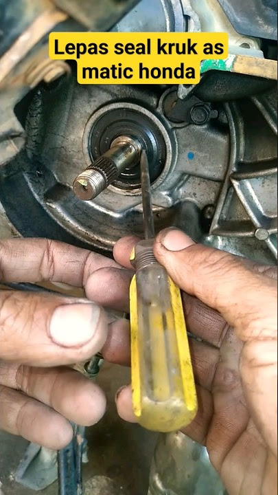 cara mudah lepas seal kruk as matic honda beat,vario,scoopy❗️❗️