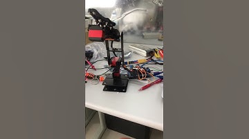 Servo robot arm control with MATLAB Simulink (Arduino hardware)