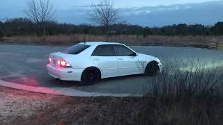 Straight pipe Lexus is300 donuts