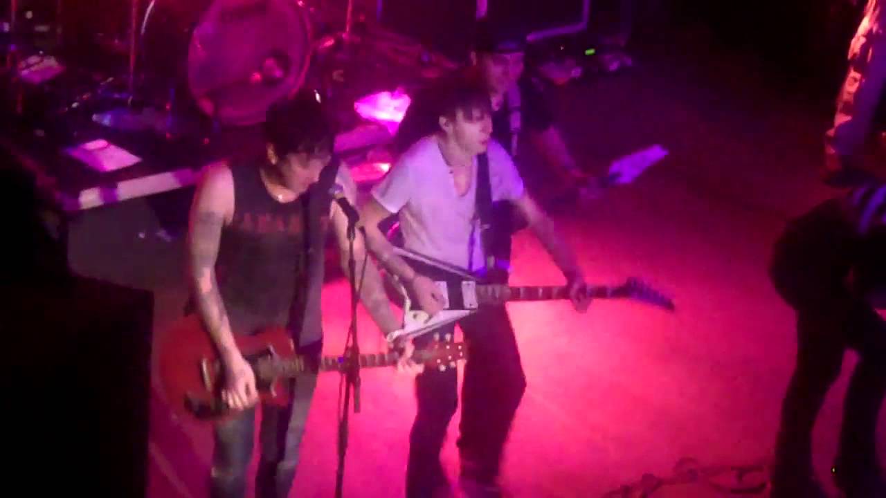 Alesana-A Gilded Masquerade (Rock Yourself To Sleep Tour)