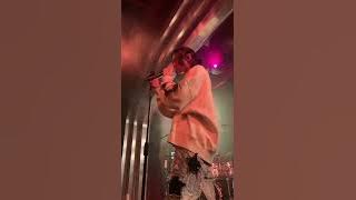 talk - keshi (LIVE IN LONDON)
