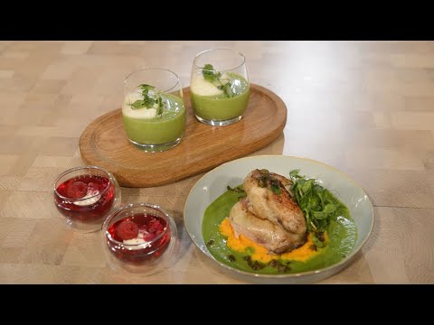 Суп из зеленого горошка. Цыпленок с морковно-картофельным пюре. Желе из розового шампанского