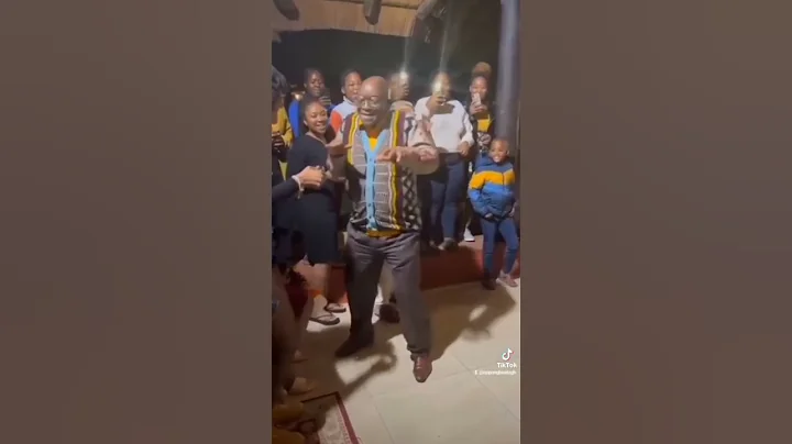 Old Man Kill It With Amapiano Dance Groove #shorts #amapiano #amapianovibes #instrumental