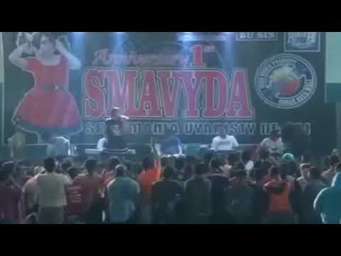 Dangdut Reggae Via Vallen - Aku Ada Disini