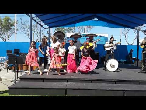Mariachi alas de mexico argentina* el son de la negra * feria de las colectividades