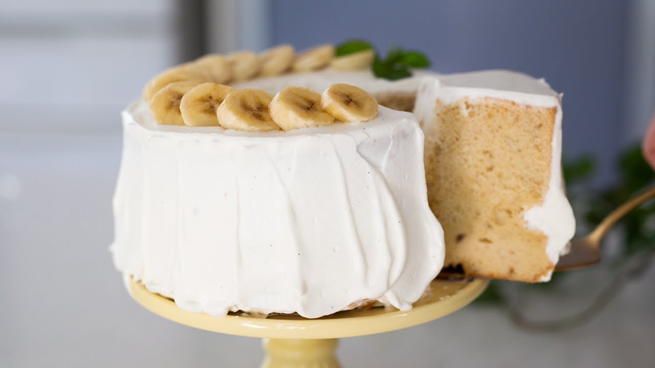 BANANA CREAM CHIFFON CAKE |If you have a banana, make this low-calorie delish cake this weekend! | Kitchen Princess Bamboo