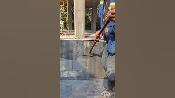 Oiling column formwork #shorts #construction