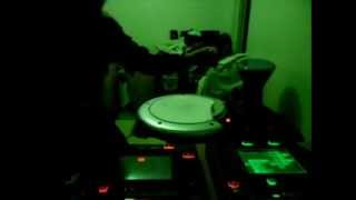 Las instituciones (Wavedrum, Kaossilator Pro, Kaoss Pad 3 - KP3)