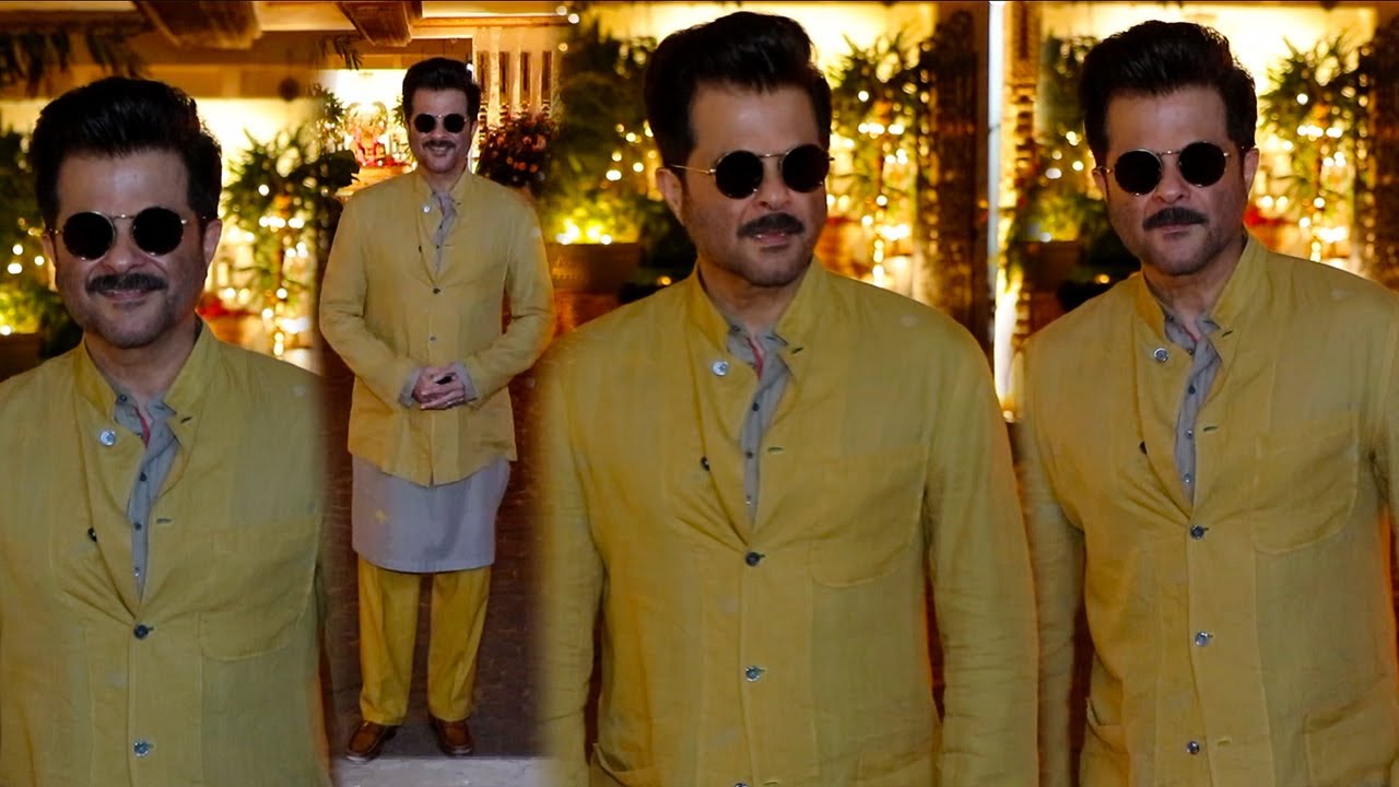Anil Kapoor Looking ZAKASS At His Daughter Rhea Kapoor Wedding Party