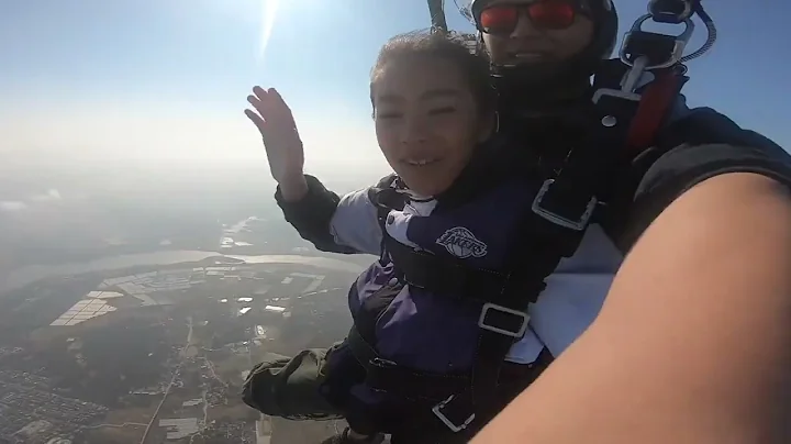Skydiving on amazing sky   Best jump of the year episode # 107