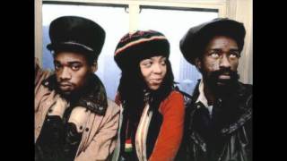 Video thumbnail of "Black Uhuru Plastic Smile"