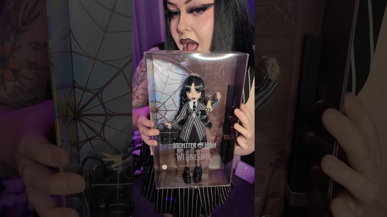 New set from Love Too True!! #alternative #altgirls #altfashion #goth #gothfashion