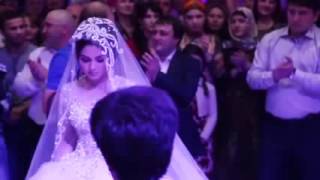 Свадьба Танец жениха и невесты Дагестан