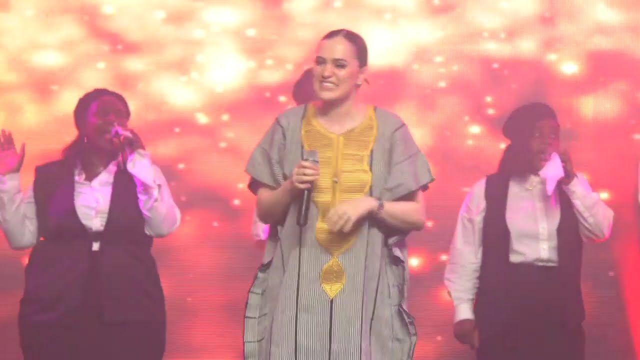 SIMIANE TATU A LA CATHEDRALE ABMCI